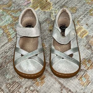 Livie&luca metallic silver Mary Jane sz 10
